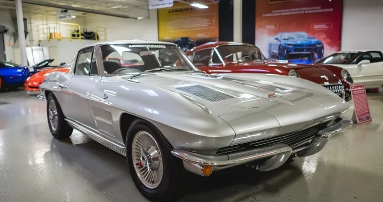 1963 Split Window Corvette