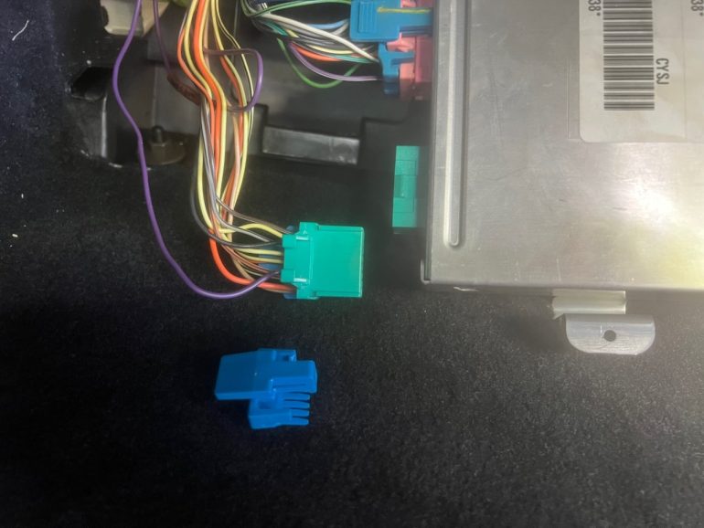 Guide "Pull Key, Wait 10 Sec" Service Column Lock Issue And Fix