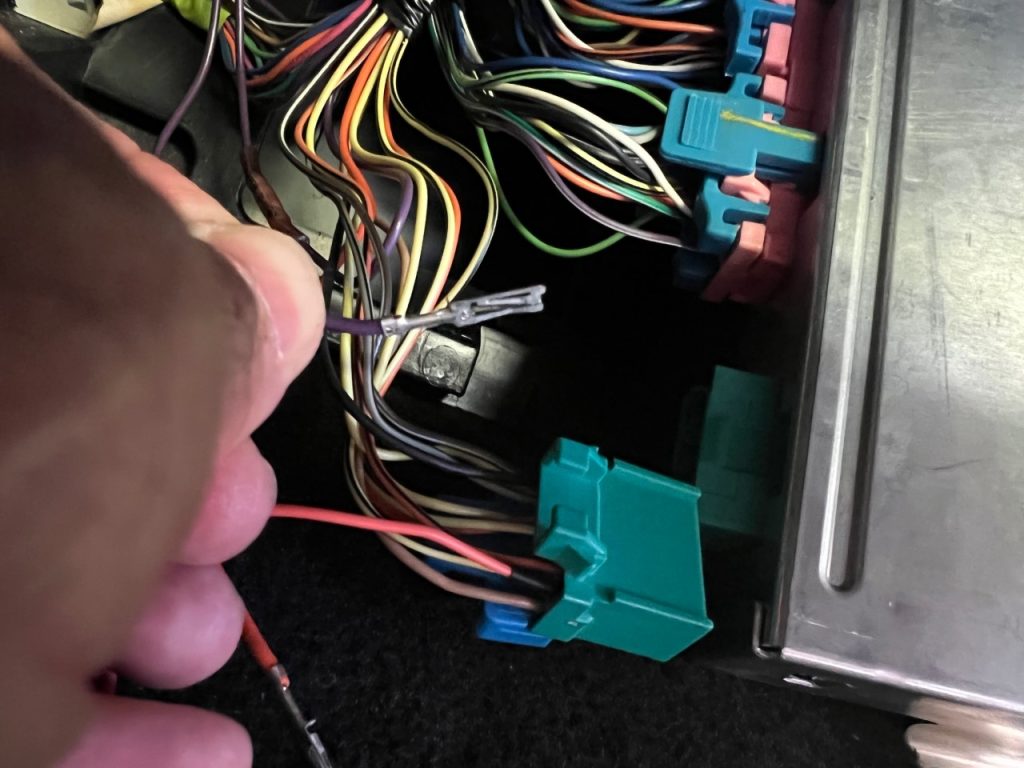 Guide "Pull Key, Wait 10 Sec" Service Column Lock Issue And Fix