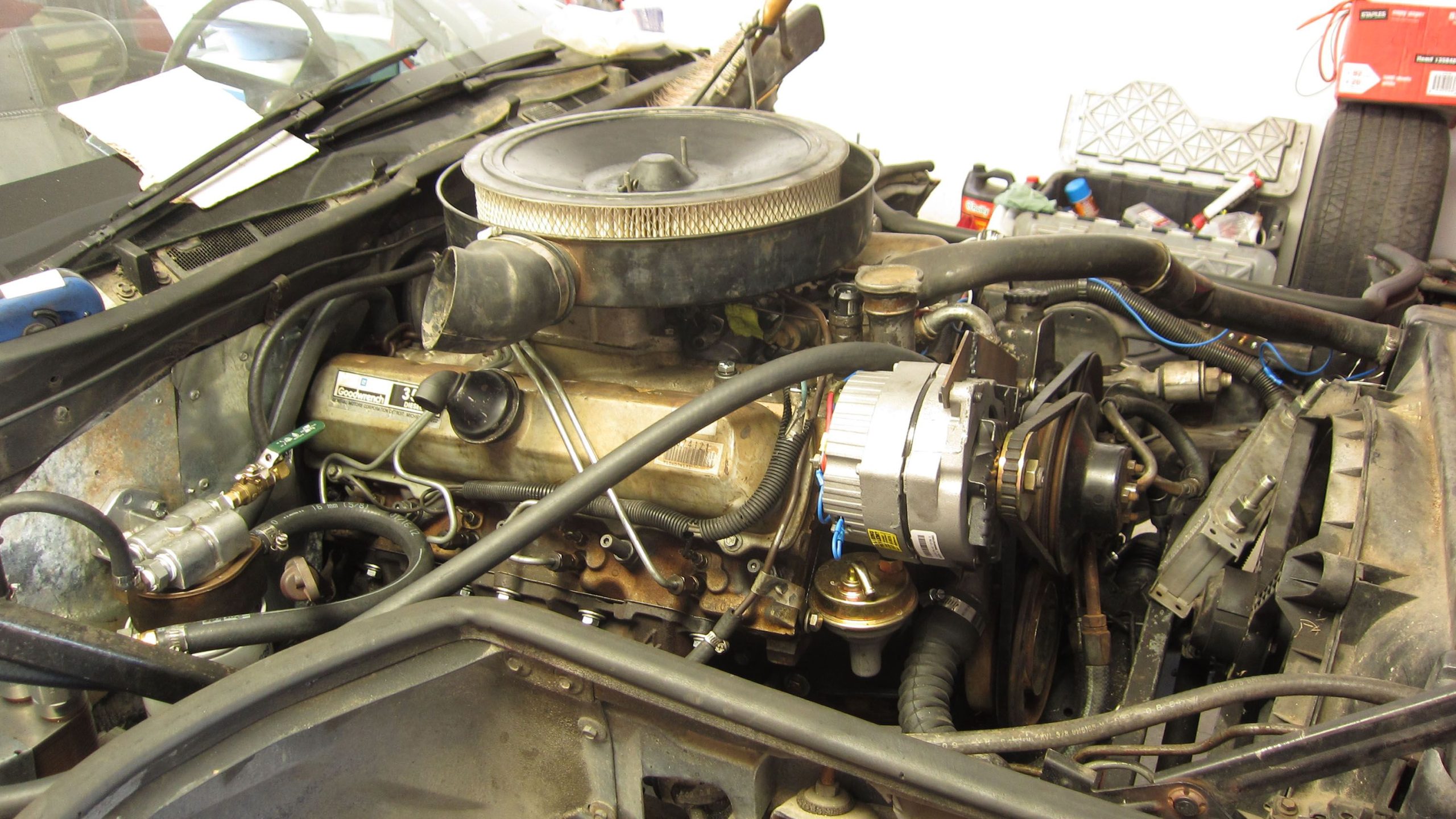 Engine bay of a Chevrolet Corvette C4 powered by biodiesel