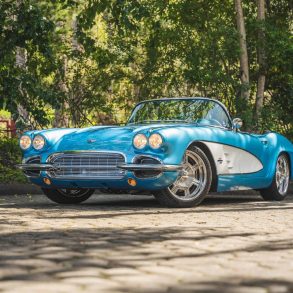 1961 Chevrolet Corvette Restomod