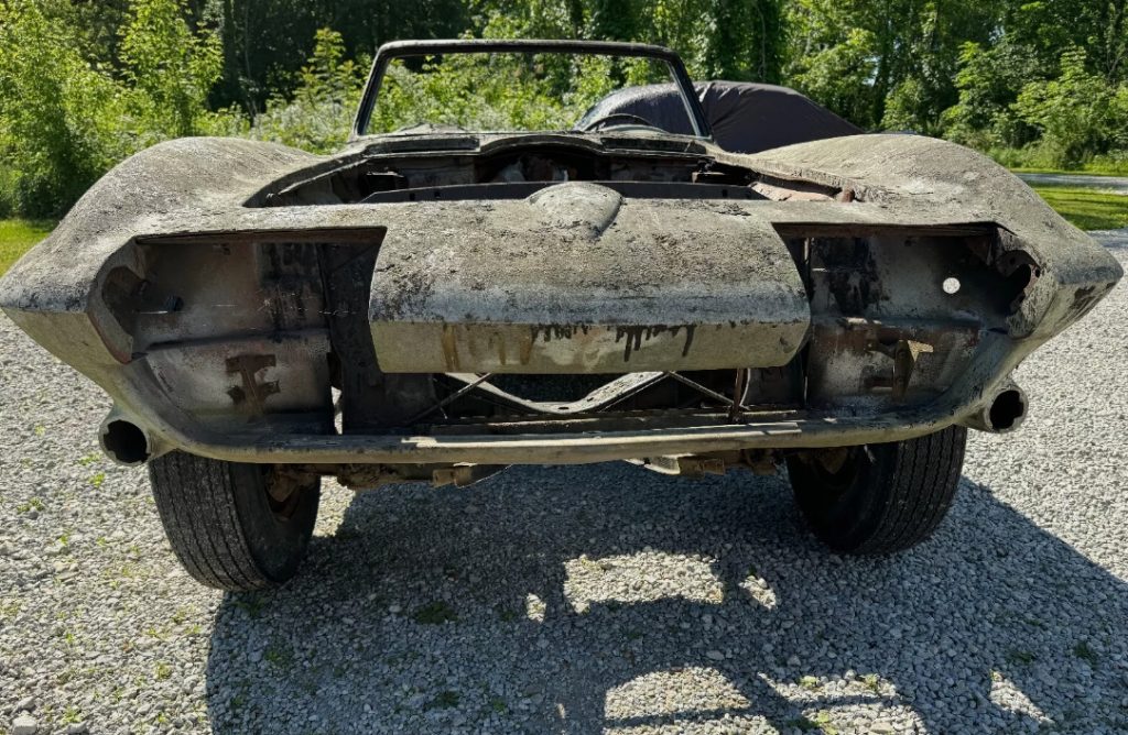 This 1966 Corvette Convertible is currently being auctioned on Ebay by seller bb67.