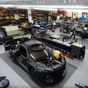 Build-process-corvette-z06-gt3r