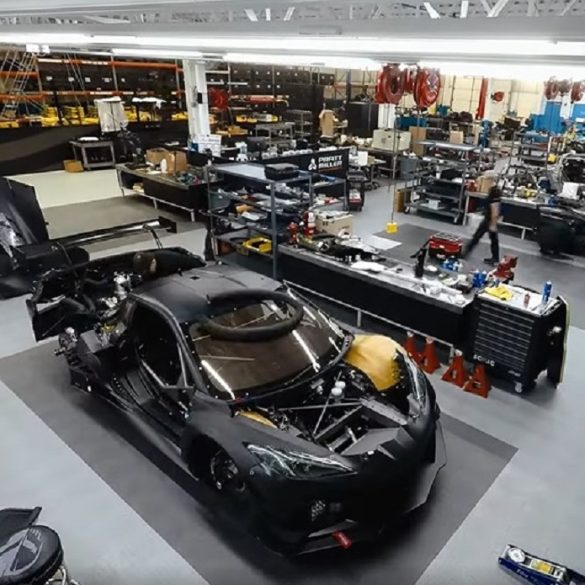 Build-process-corvette-z06-gt3r