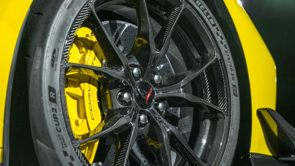 The 2025 Corvette ZR1 features massive front and rear brake assemblies. (Image courtesy of GM Media.)