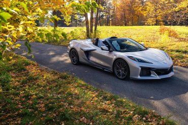 3/4 side view of a 2024 silver C8 Corvette Z06