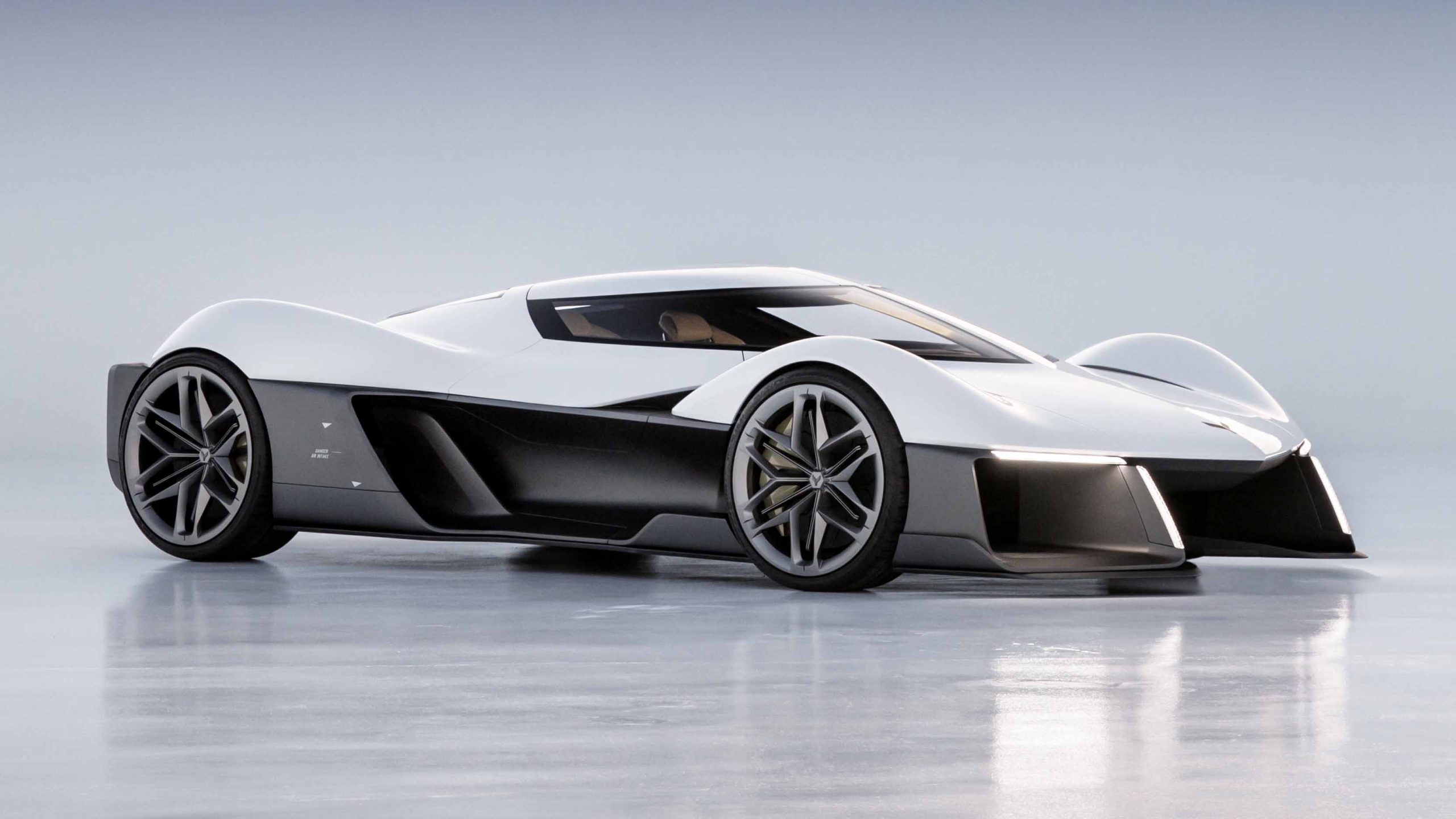 3/4 side of the Chevrolet Corvette EV concept