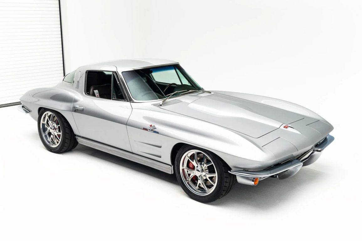 FOR SALE: 1963 Chevrolet Corvette Split-Window Restomod