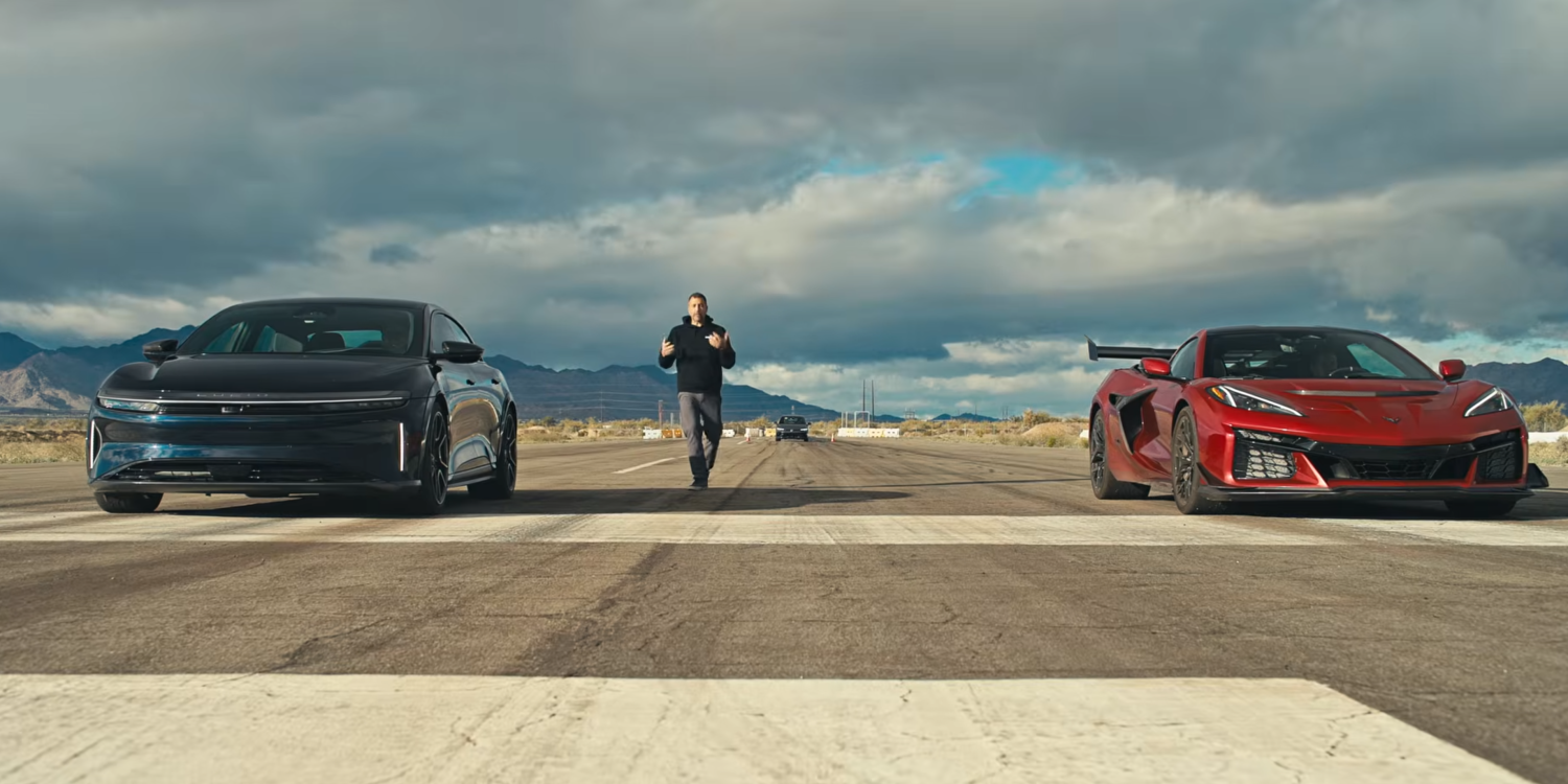 Lucid Air Sapphire vs-Corvette ZR1X drag race